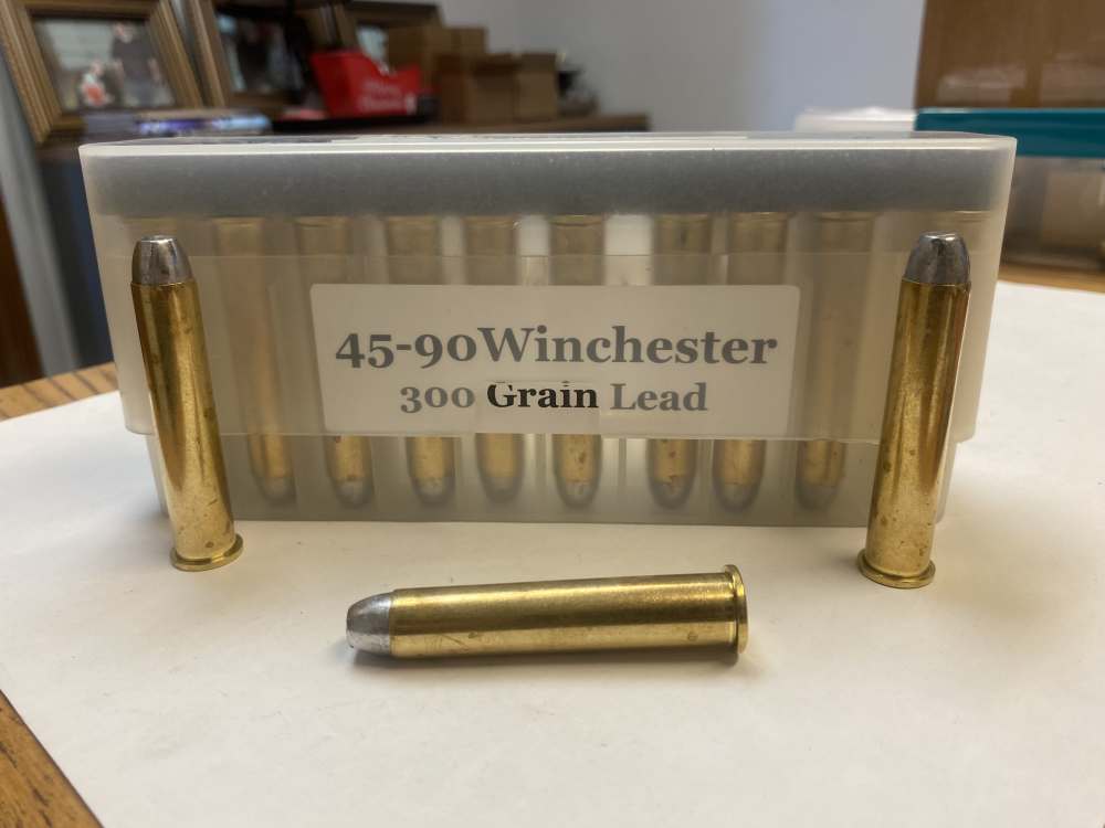 45-90 Winchester 300 grain Lead Smokeless -img-0