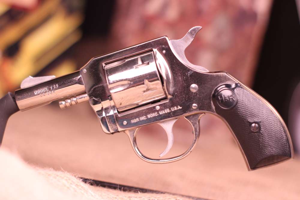 H&R Model 733 .32 S&W Double Action Revolver-img-0