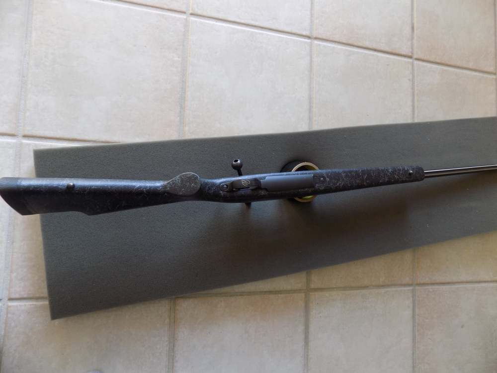 Weatherby MKV Accumark  30-378 Wby Mag-img-3