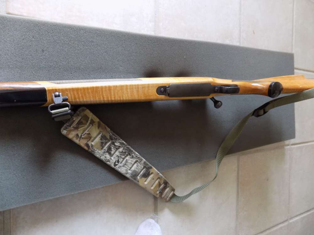  Winchester 70 Classic Sporter Fajen Special Edition  300 win mag   Limited-img-8