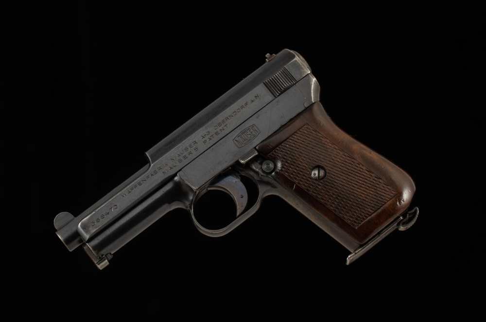 Mauser Model 1934 7.65mm – ALL MATCHING SN, MIRROR BORE, WALNUT GRIPS-img-0