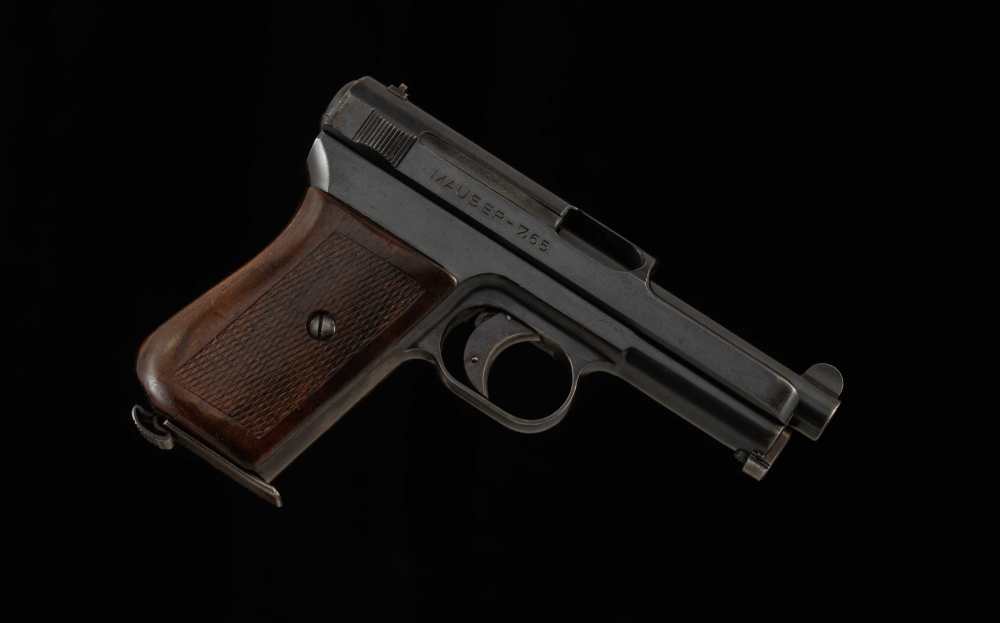 Mauser Model 1934 7.65mm – ALL MATCHING SN, MIRROR BORE, WALNUT GRIPS-img-1