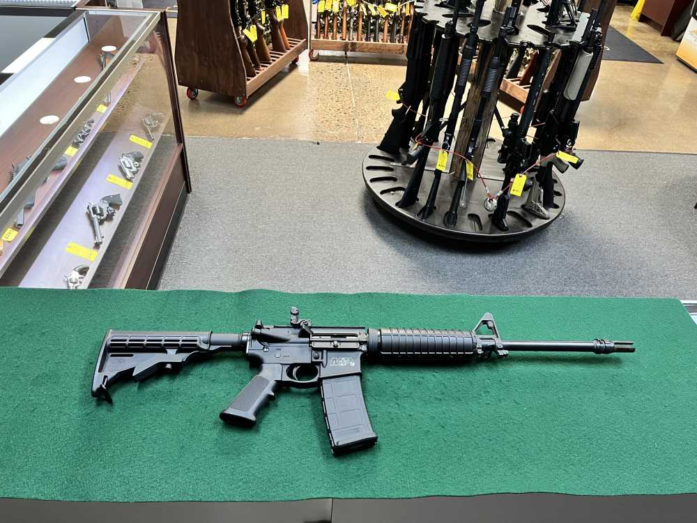 Smith & Wesson M&P15 5.56 NATO 16" -img-0