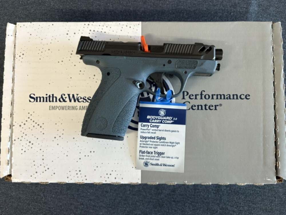 Smith & Wesson Bodyguard 2.0 Performance Center Carry Comp Titanium Blue-img-1