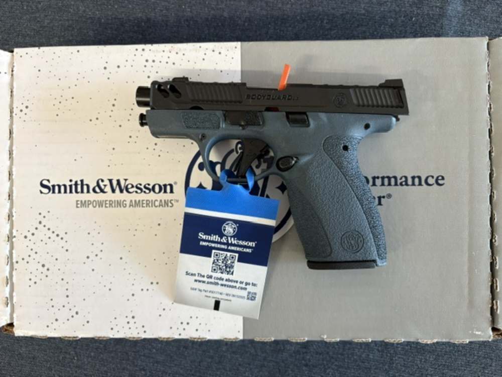 Smith & Wesson Bodyguard 2.0 Performance Center Carry Comp Titanium Blue-img-0