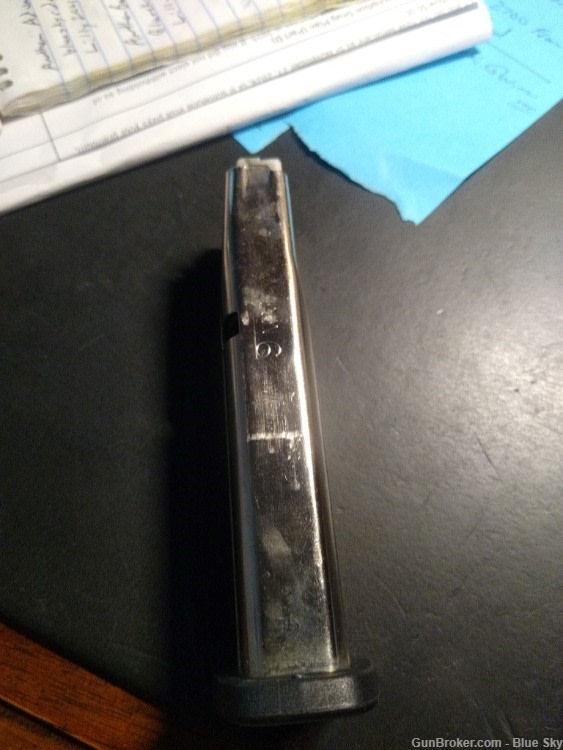 Smith & Wesson SD9 9mm 16rd MagAZINE-img-4