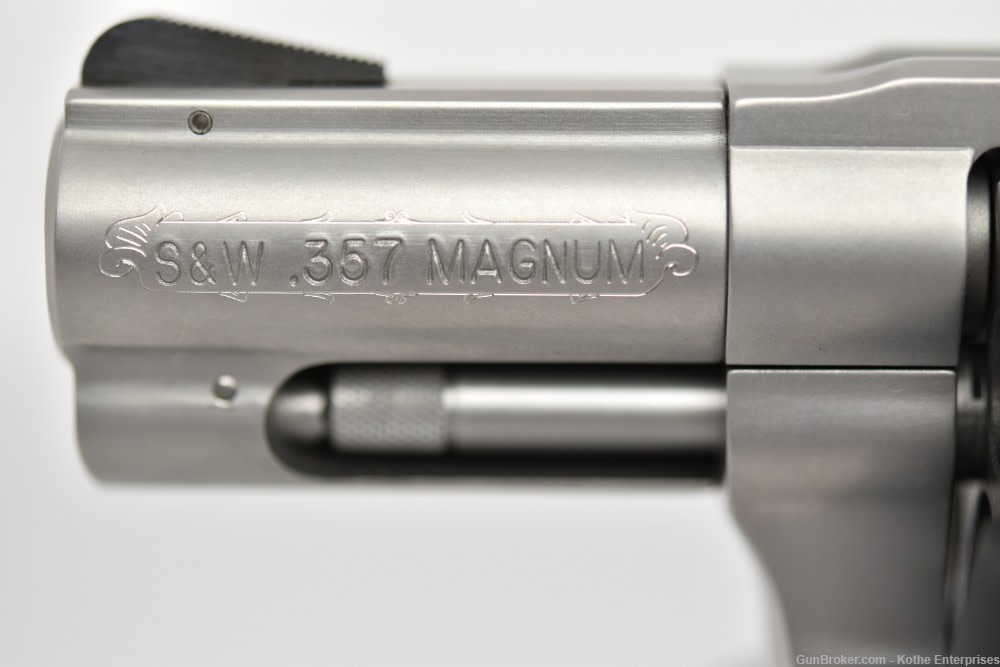Smith & Wesson Model 640-1 Engraved Complete Set 2-1/4" Barrel 357 Mag NEW!-img-2