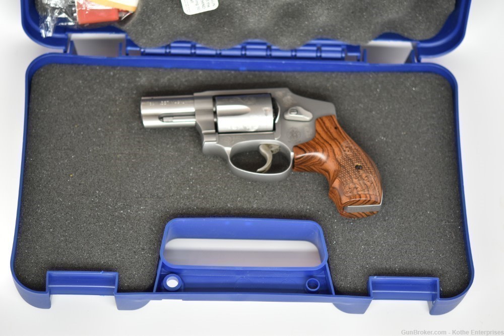 Smith & Wesson Model 640-1 Engraved Complete Set 2-1/4" Barrel 357 Mag NEW!-img-25