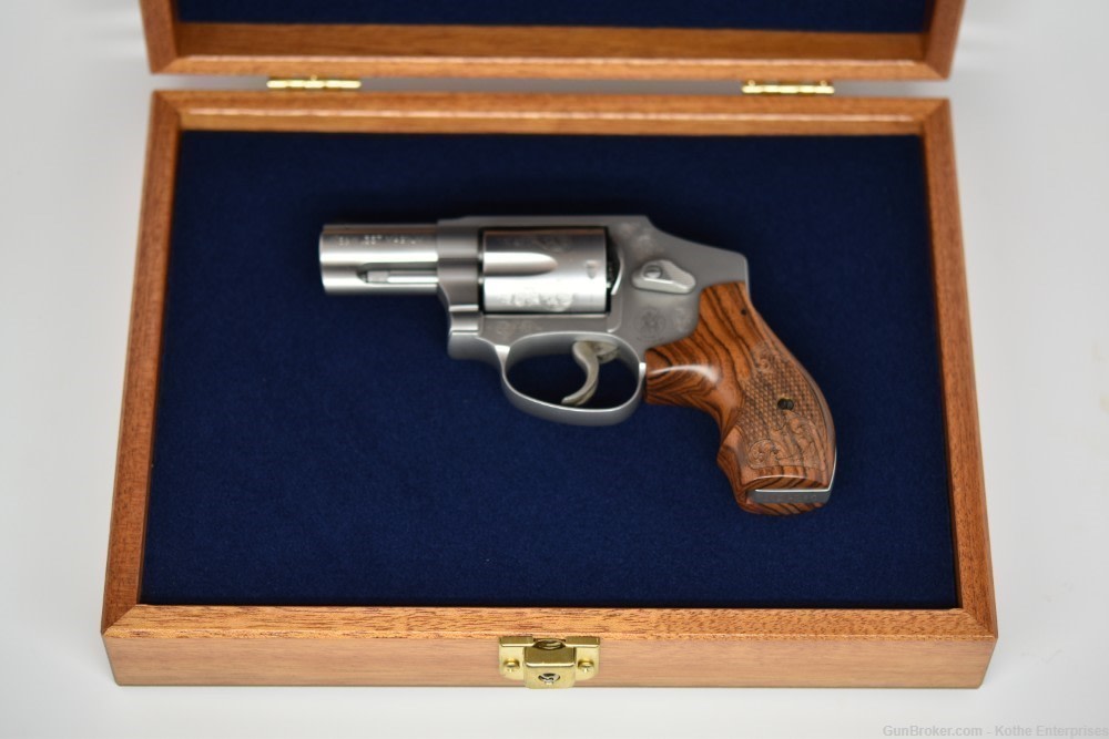 Smith & Wesson Model 640-1 Engraved Complete Set 2-1/4" Barrel 357 Mag NEW!-img-0