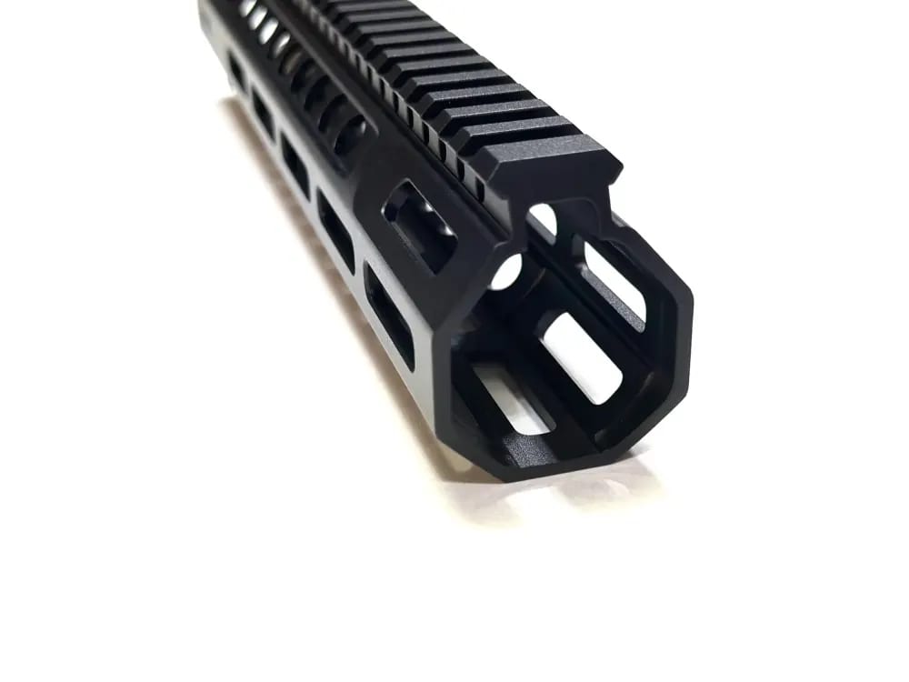 Hodge Defense 13.65" Spine Lock (S Lock) Handguard-img-3