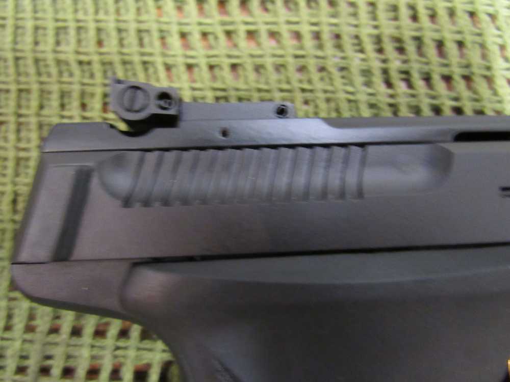BROWING BUCK MARK Standard URX SE Ultragrip  RX Pro 22 lr-img-10