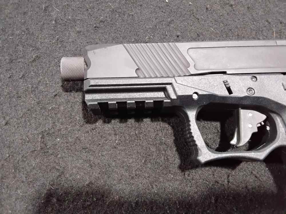 ADAMS ARMS AA-19 9MM SEMI AUTO-img-7