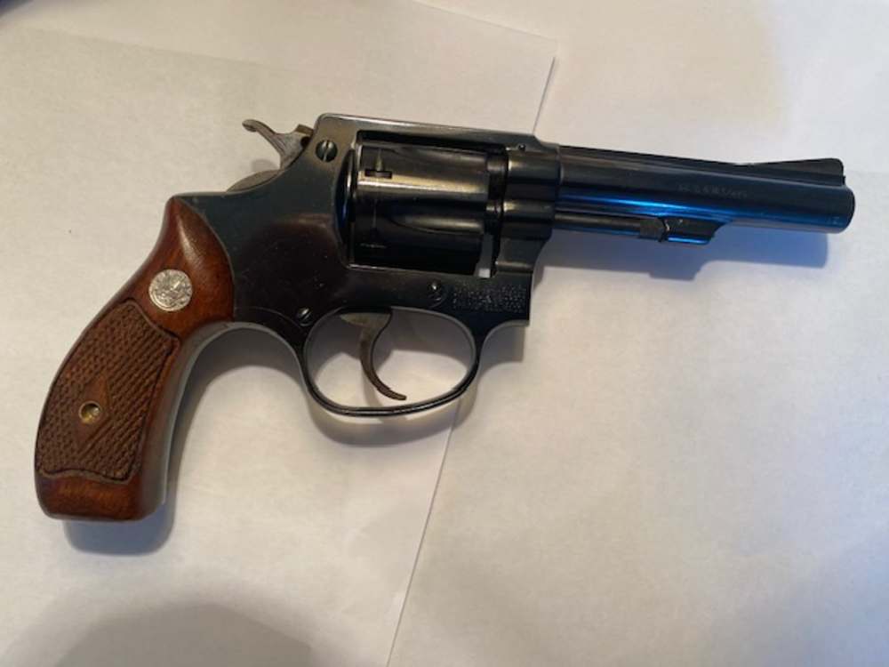 Smith & Wesson 1954 32 Long Hand Ejector Unfired-img-2