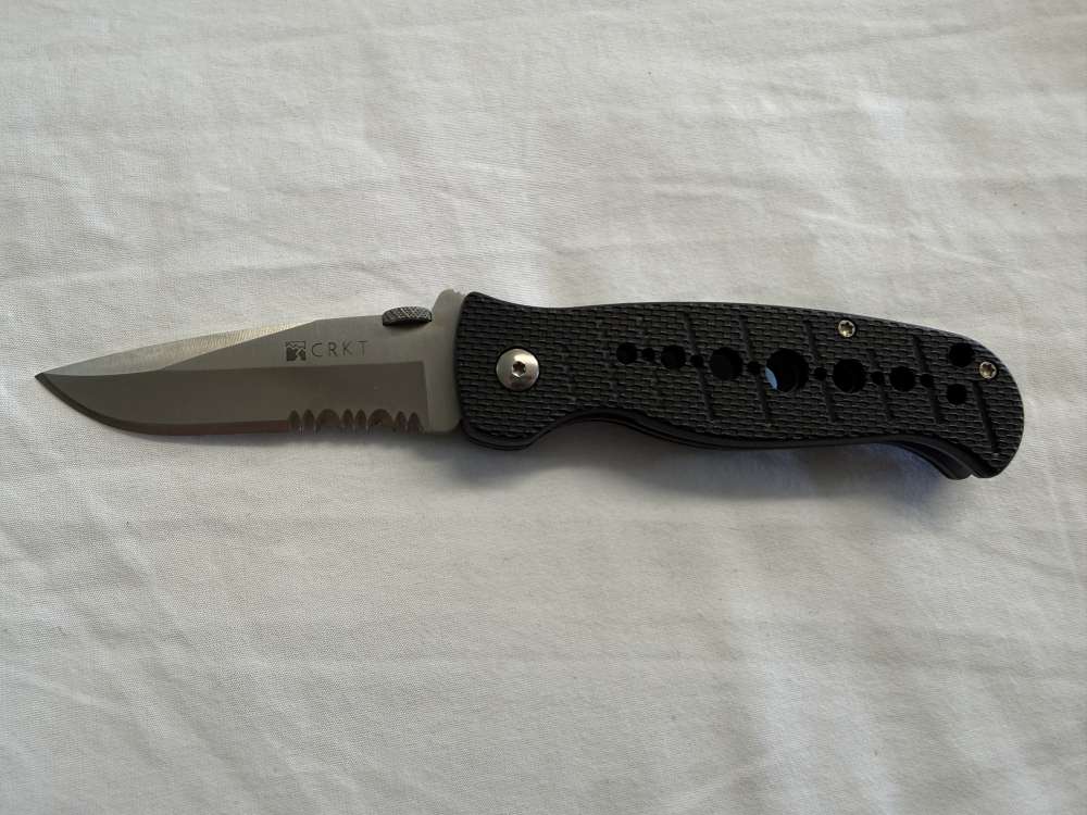  CRKT 6242 Falcon Folding knife Discontinued #148-149-img-0