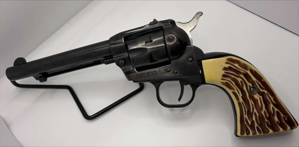 RUGER SINGLE SIX 22 OLD MODEL-img-1