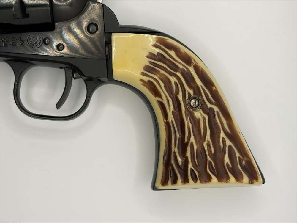 RUGER SINGLE SIX 22 OLD MODEL-img-10