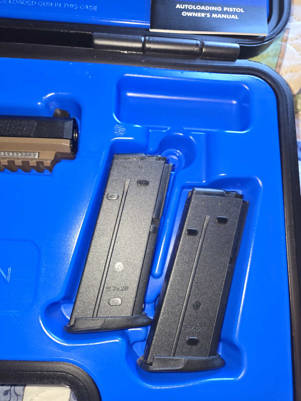 FNH semi auto pistol 5.7x28 two tone -img-2