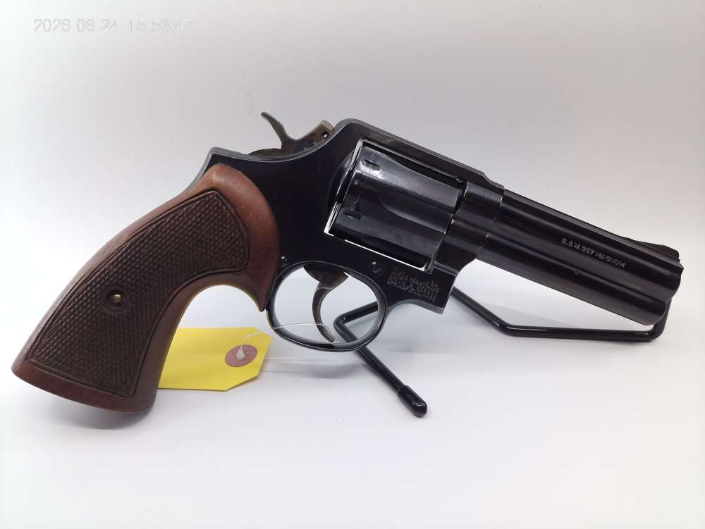 Smith & Wesson Model 581 6 Shot-img-2