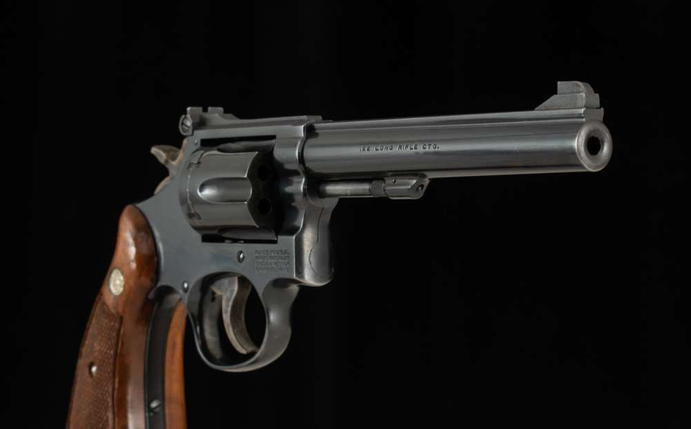 Smith & Wesson Model 17-4 .22LR - 1982, 6” BARREL, BLUED, MIRROR BORE-img-2