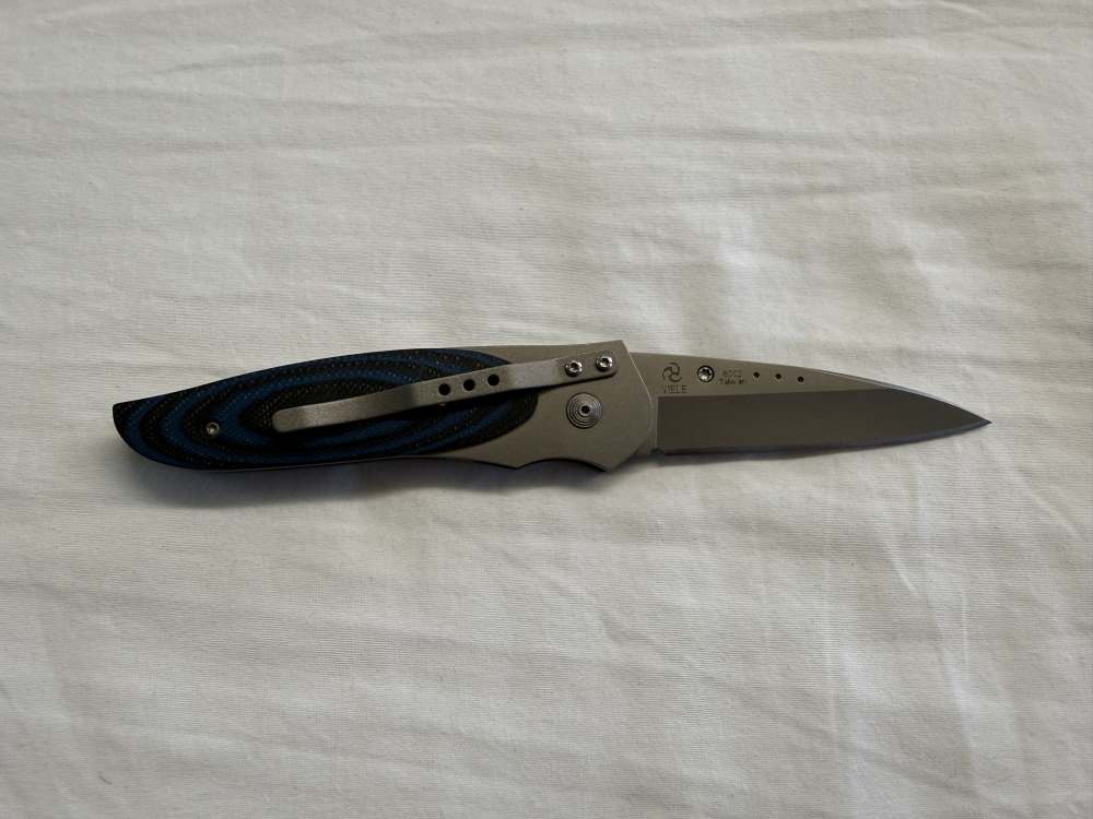CRKT Viele Wasp 8002 Large Liner Lock Knife Titanium Handle Discont. #157-img-1