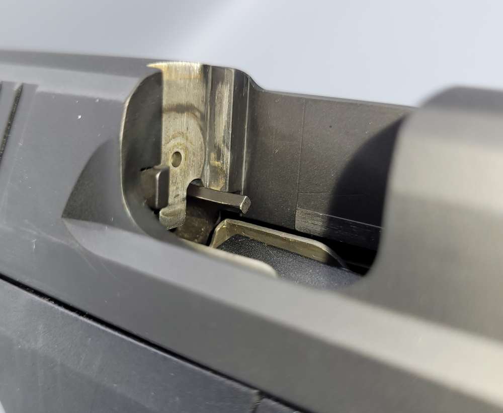 Sig Sauer SP2022 .40 S&W 3.9" DA/SA 12+1-img-6