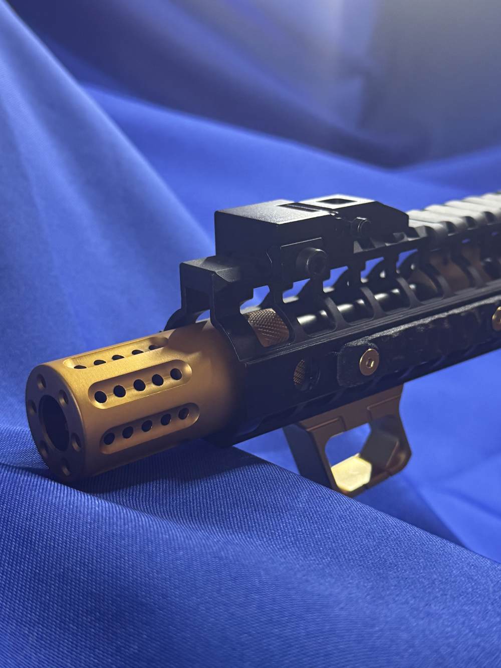 Custom AR-15 Pistol 12.5" 5.56 NATO Black & Gold | Vortex Red Dot Included -img-7