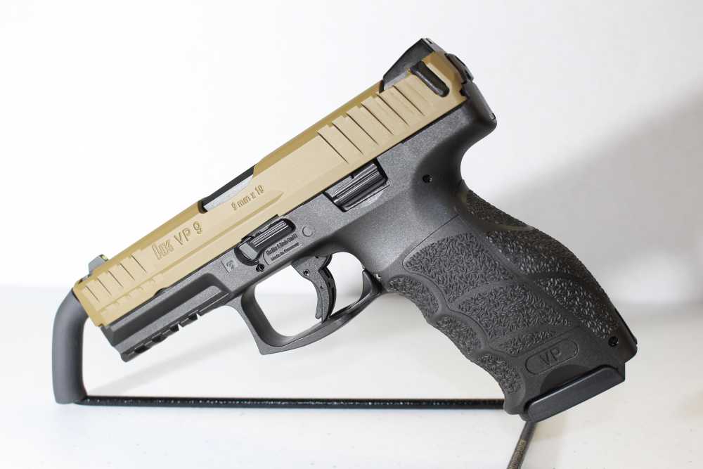 Heckler & Koch Model VP9, FDE slide/black frame edition, New in case-img-0