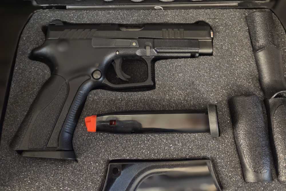 GRAND POWER Q100 9MM PISTOL OWNED BY 6 TIME UFC CHAMPION RANDY COUTURE-img-0