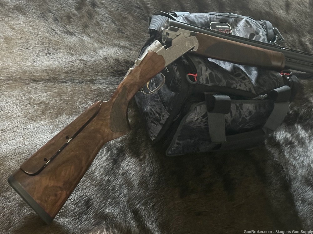 Beretta 687 Silver Pigeon V Sporting 12g  BFAST- Stock is sexy!-img-2