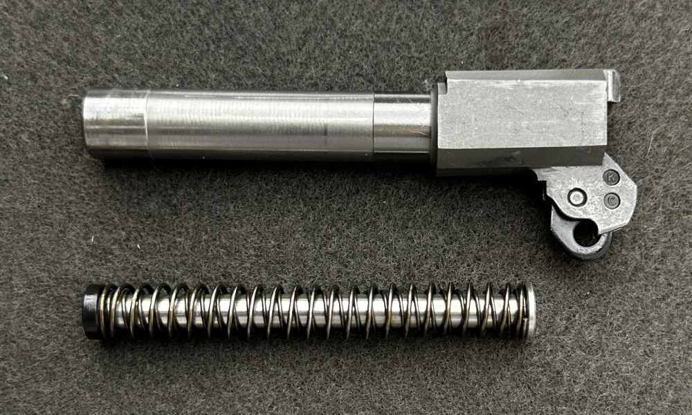 Ruger P94DAO .40 S&W, Double Action Metal-frame Ruger, 1997-img-35