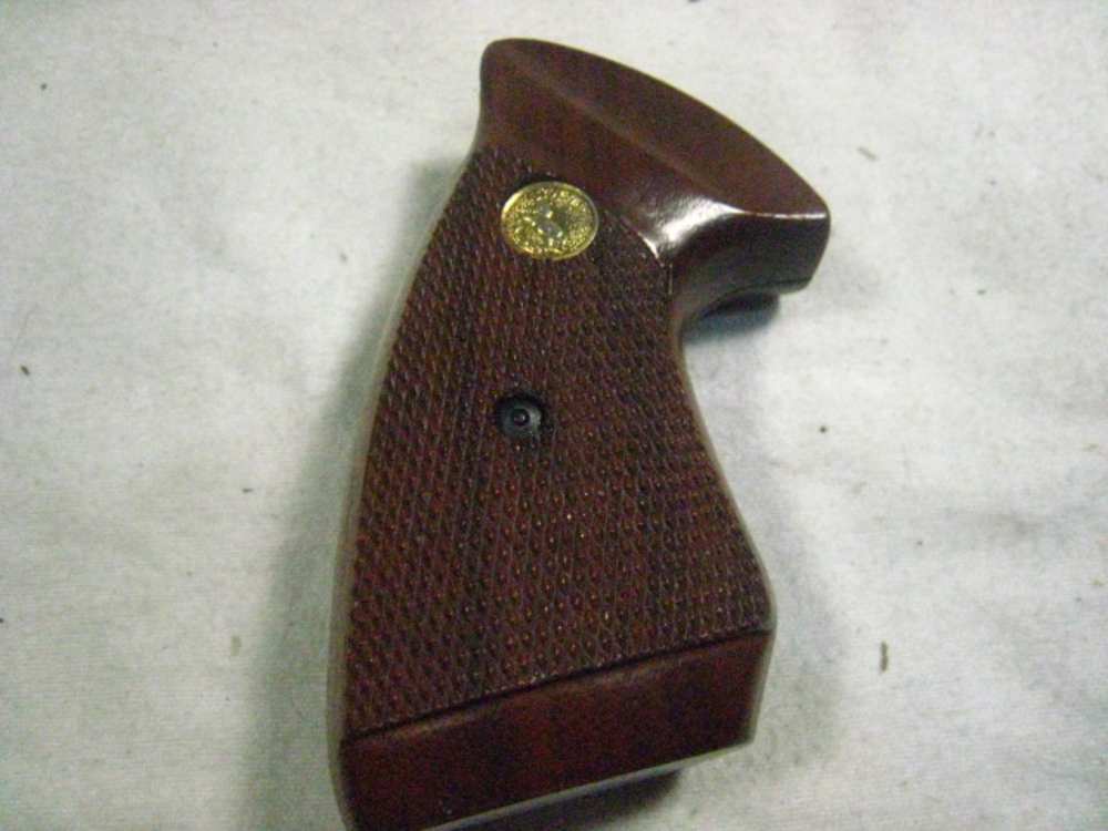 Colt Trooper Grips Great Condition FREE SHIPPING!-img-0