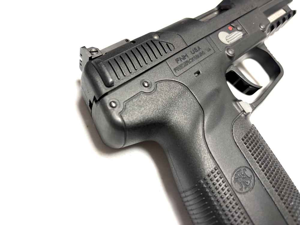 FNH FIVE SEVEN 5.7X28-img-13