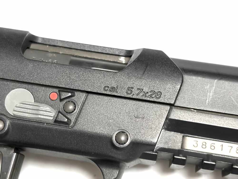 FNH FIVE SEVEN 5.7X28-img-8
