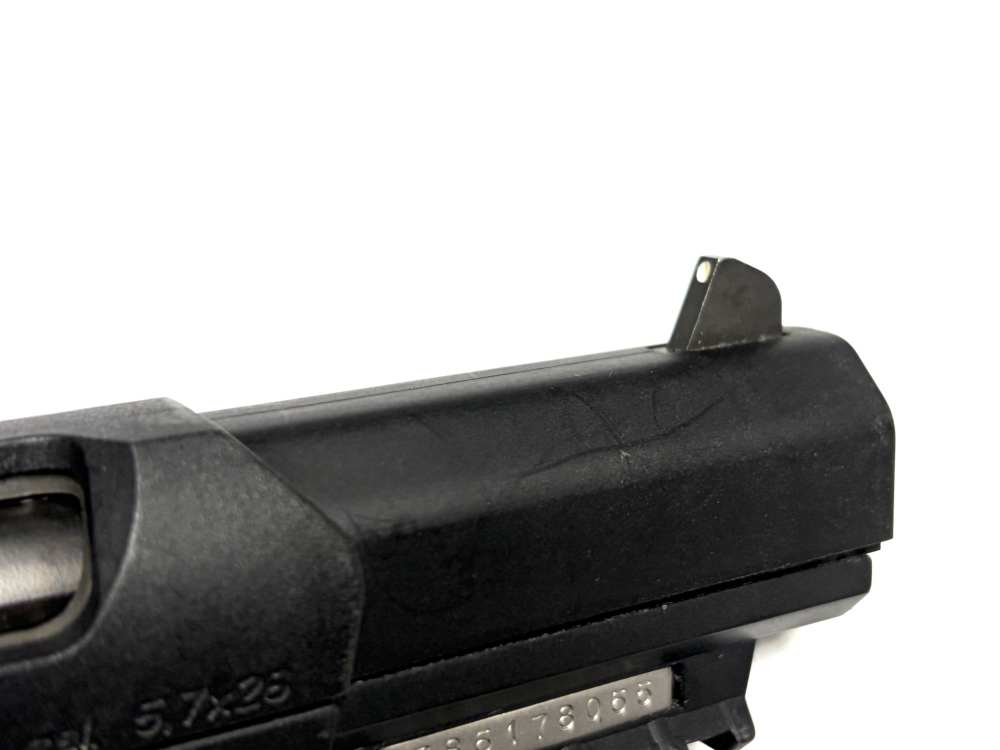 FNH FIVE SEVEN 5.7X28-img-15