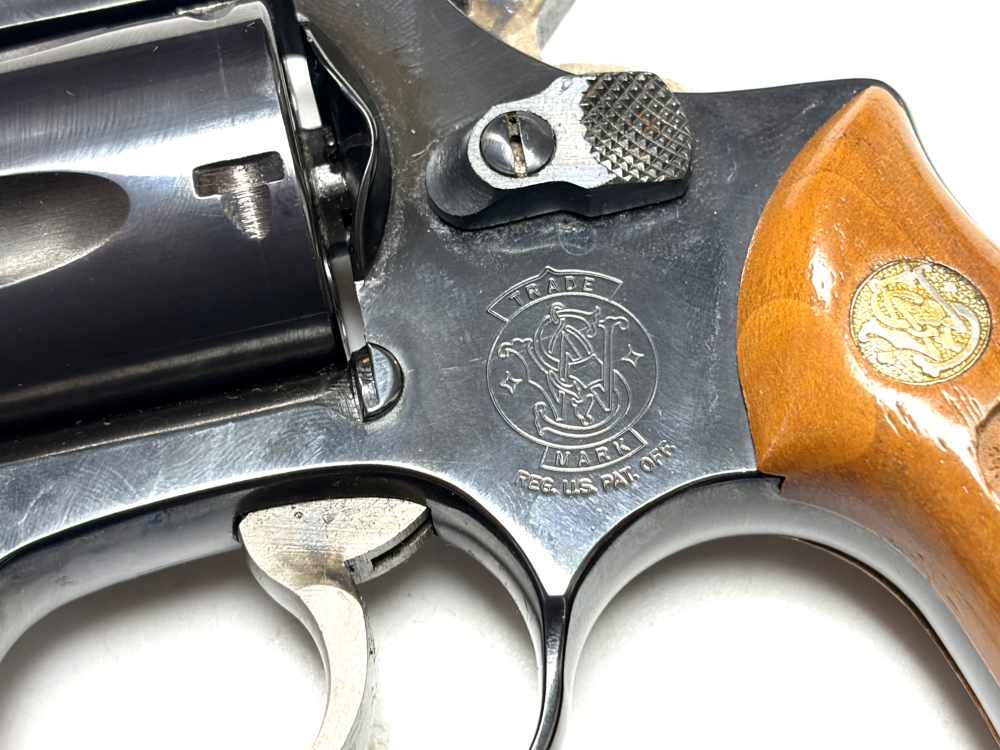 SMITH & WESSON MODEL 36   38 SPL-img-5