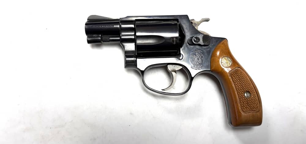 SMITH & WESSON MODEL 36   38 SPL-img-1