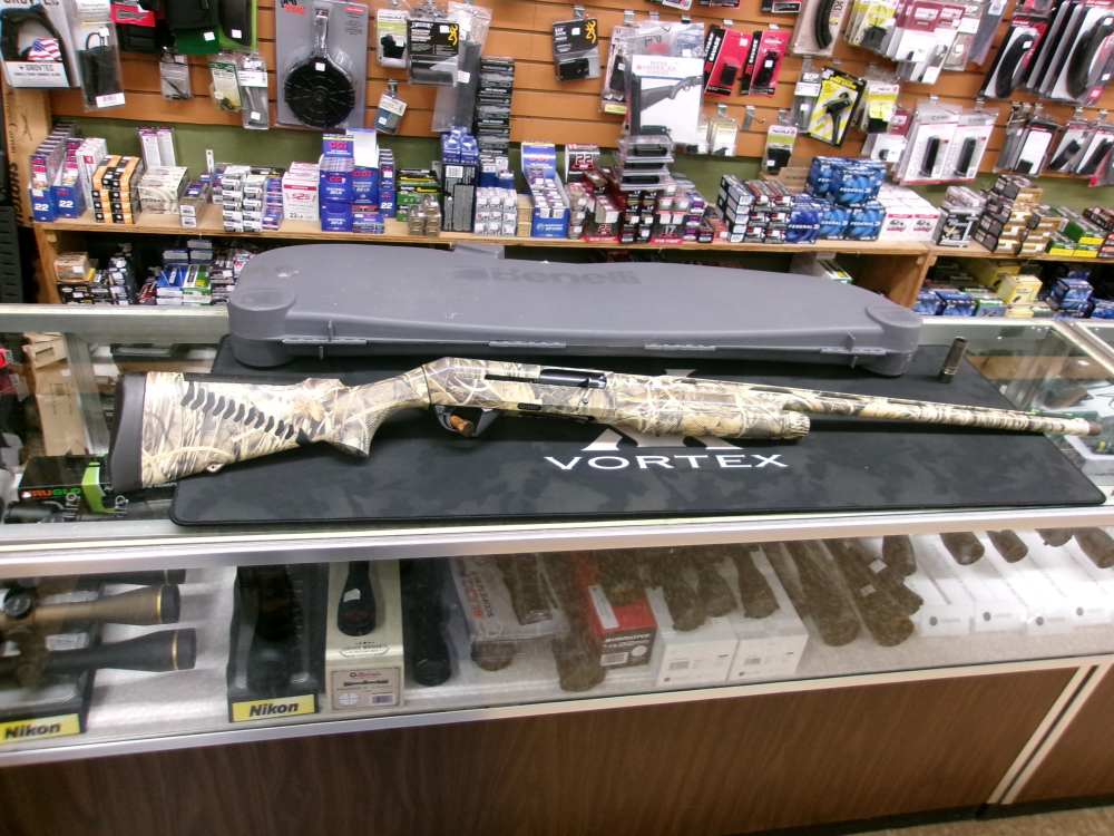 Benelli Super Black Eagle II 12GA 28" Realtree Max-4 -img-0