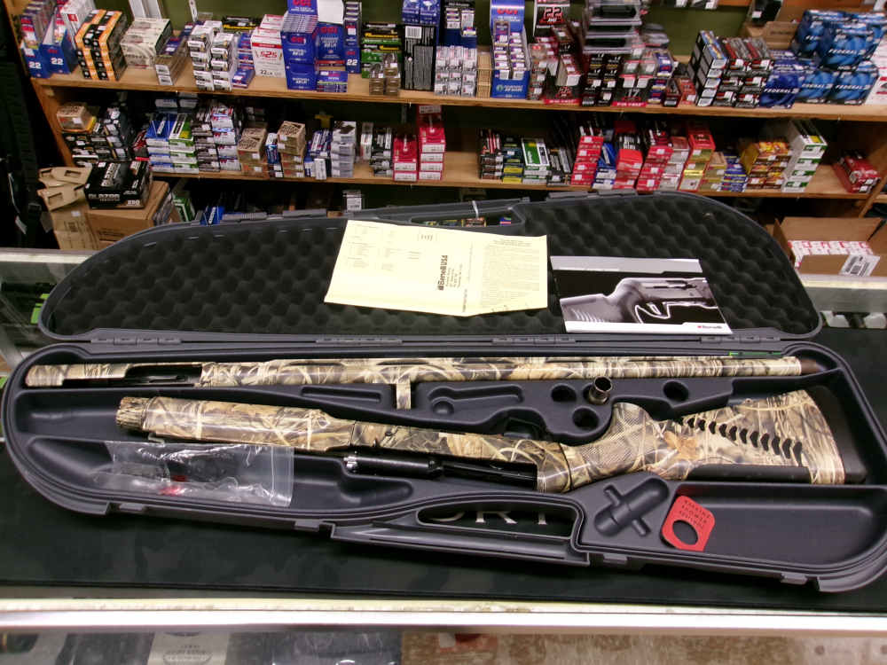 Benelli Super Black Eagle II 12GA 28" Realtree Max-4 -img-23
