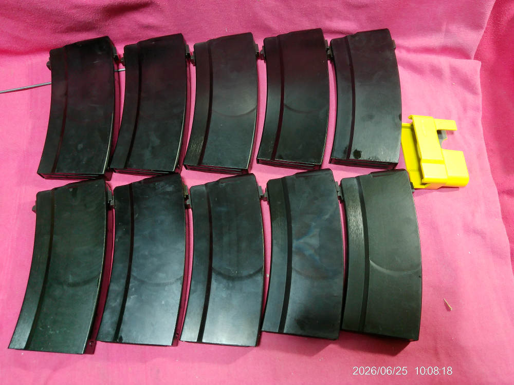 SIG PE57 STGW 57 *Brand New magazin IN ORIGINAL SWISS ARMY MAG BAG & EXTRAS-img-3