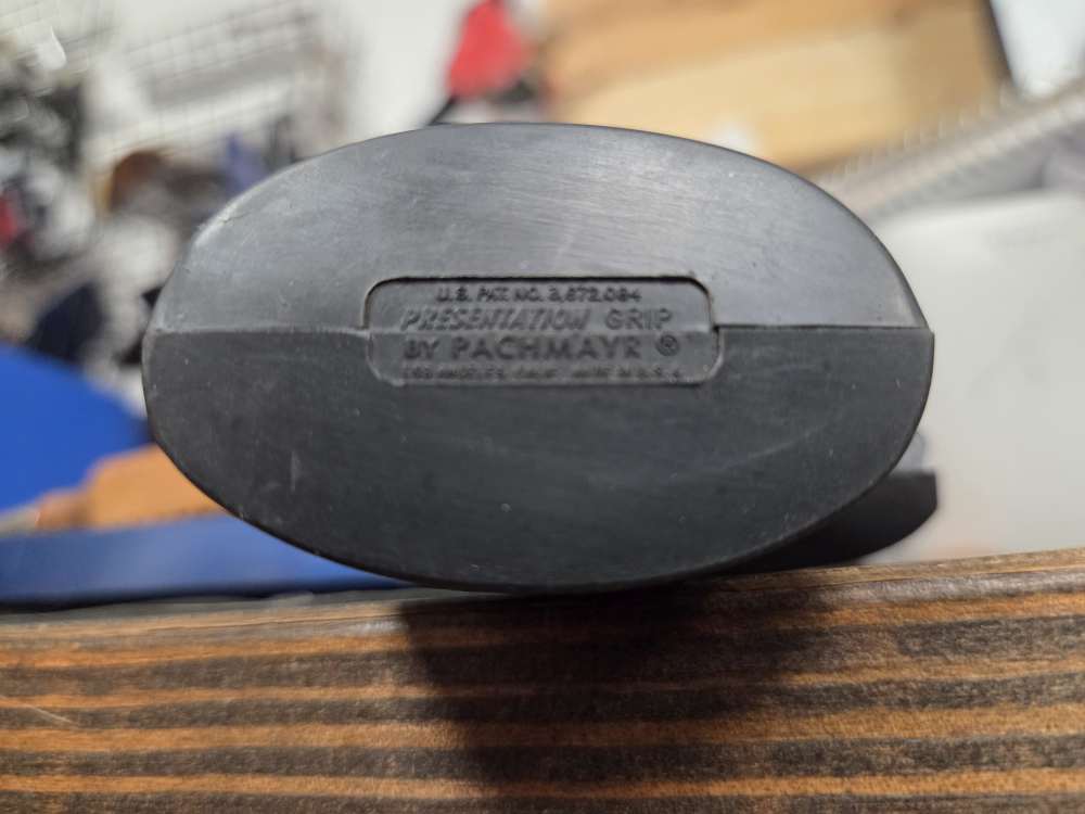 Pachmyr Presentation grips for N Frame S&W revolvers Black Rubber-img-2