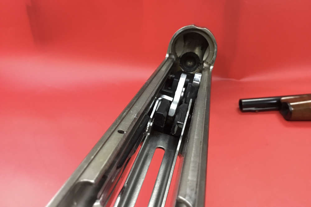 Benelli Heckler & Koch 12 Ga Competition 21” Semi Auto Shotgun Italian-img-47