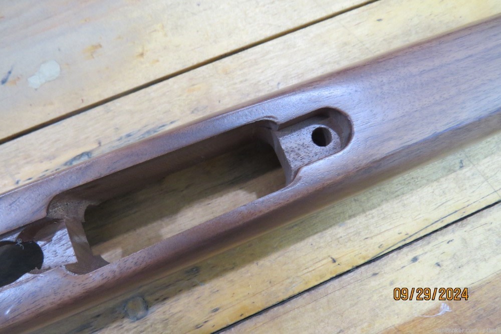 Remington 700 LEFT HAND LH Varmint Stock Heavy barrel channel Walnut S/A-img-15