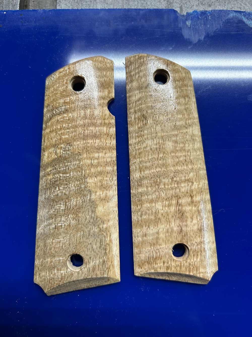 Exotic Indonesia 1911 grips -img-0