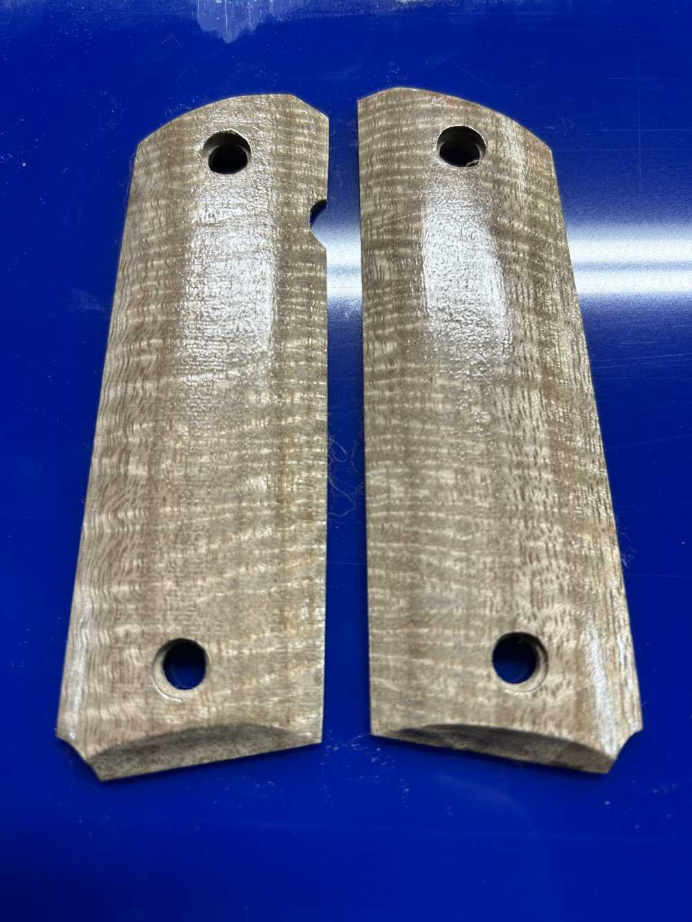 Exotic Indonesia 1911 grips -img-0