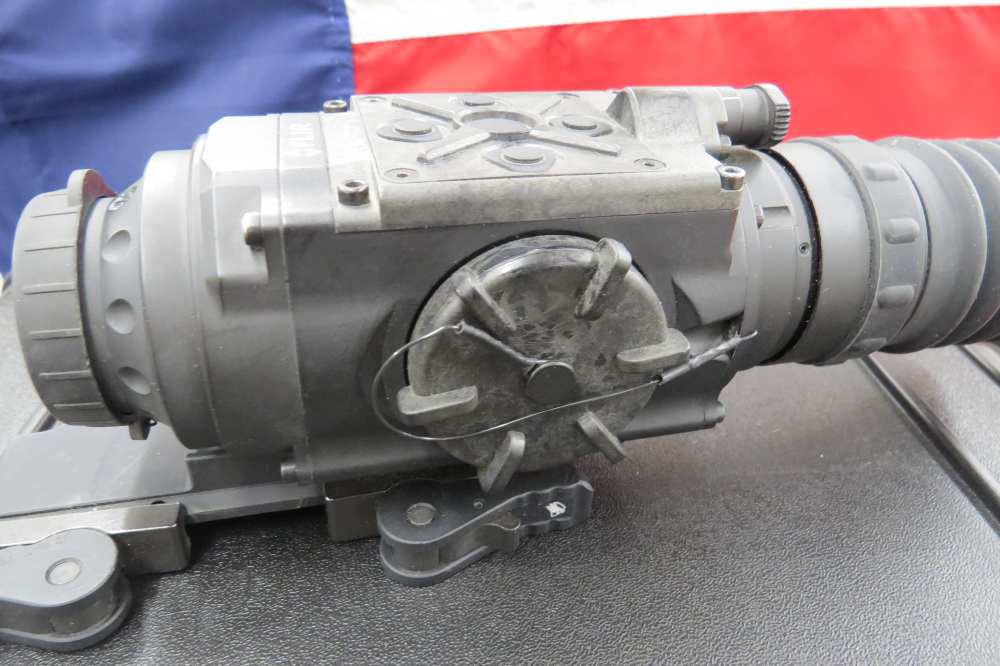 FLIR THERMO SIGHT PRO PTS233-img-0