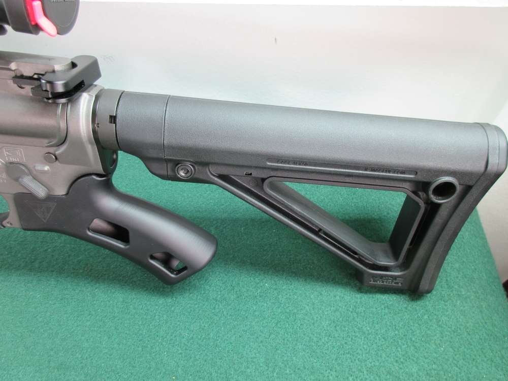 Springfield Armory Saint Victor rifle 5.56mm 16" brl. Leupold scope-img-2
