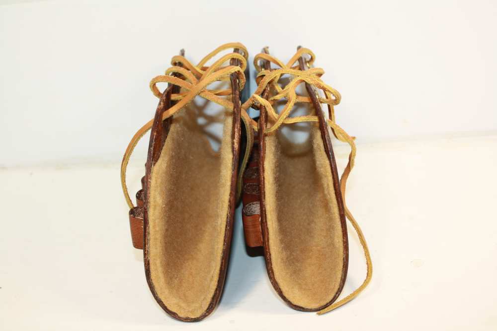 Stock mounted, lace on, .44 /.45 cartridge carriers, Leather, TWO-img-2