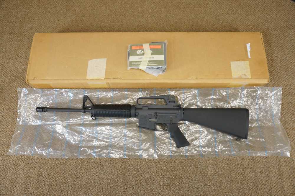 NOS Colt AR-15 A2 PRE BAN Lightweight Sporter 223 5.56 Blue Label R6530 -img-0