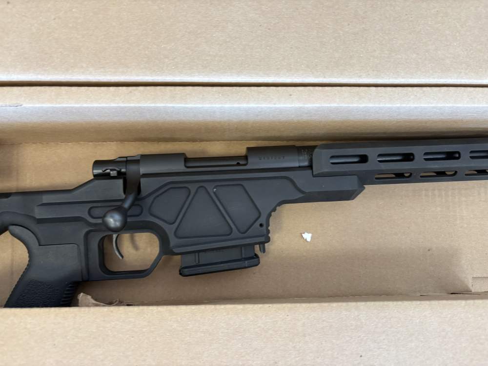 6.5GR 20" HB T/C MINI CHASSIS BLK STK-img-3