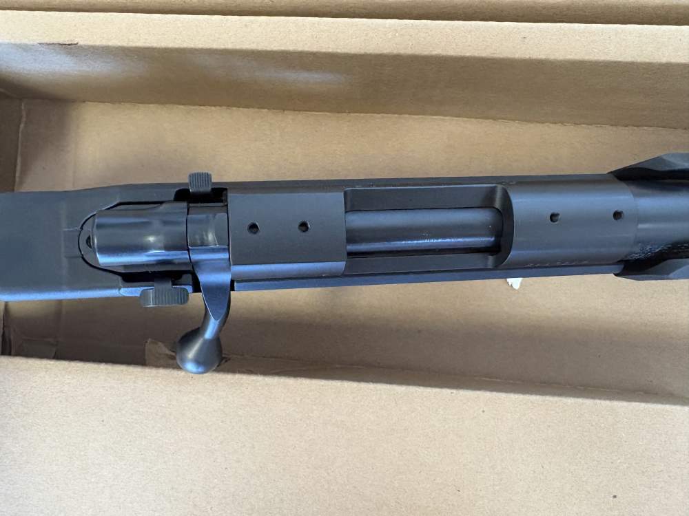 6.5GR 20" HB T/C MINI CHASSIS BLK STK-img-7